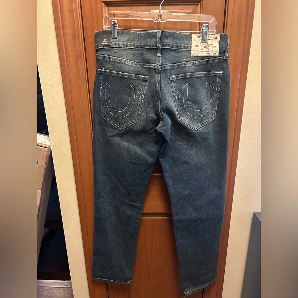 True Religion Geno Relaxed Slim Men’s Jeans 32x32 NEW👖